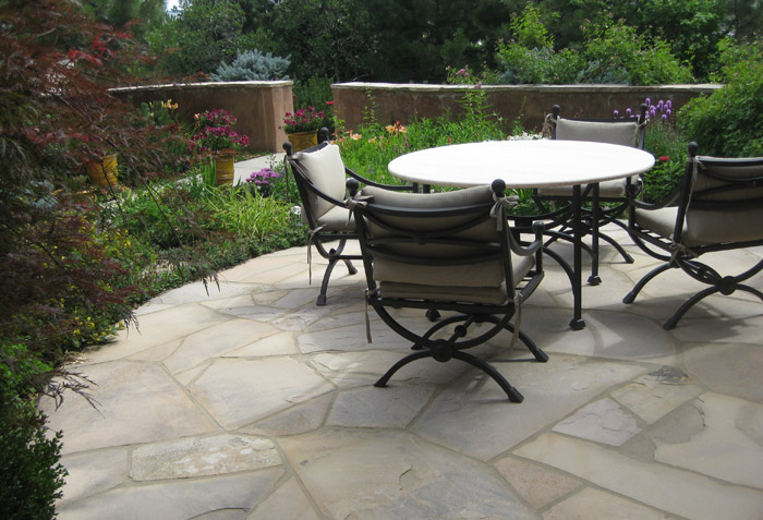 Outdoor patio with pavers