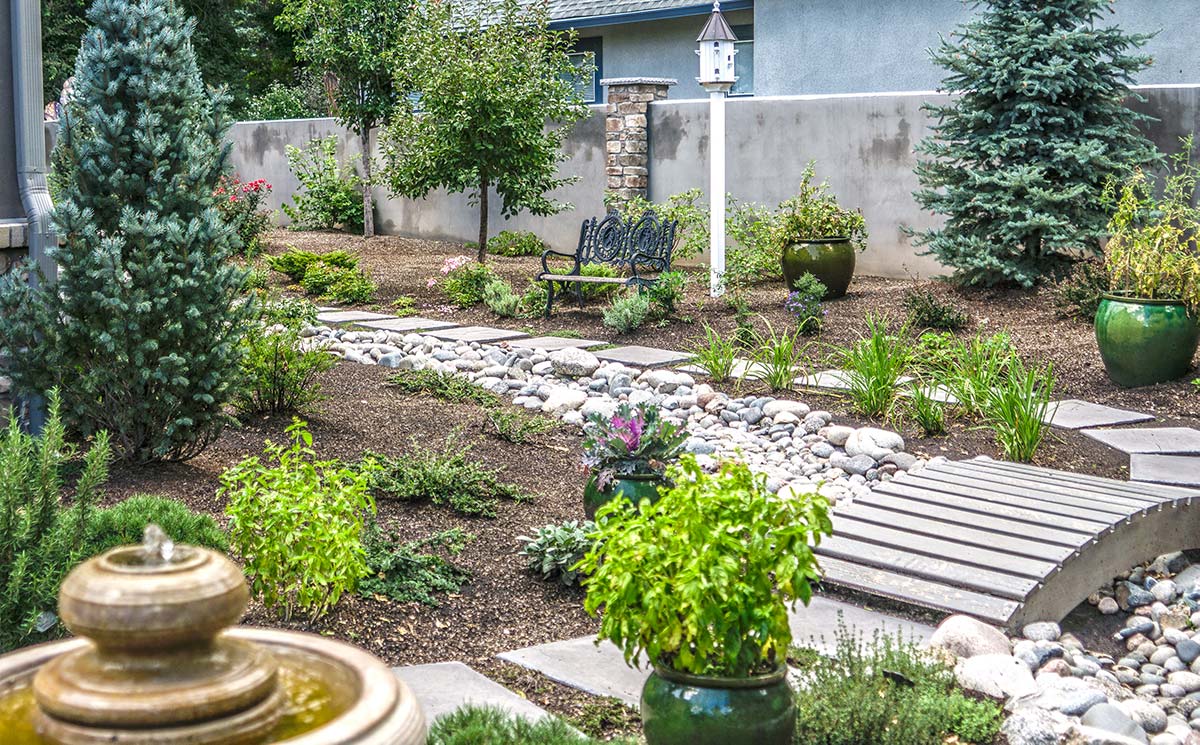 Landscape Design Ideas for Small Spaces - Accent Landscapes