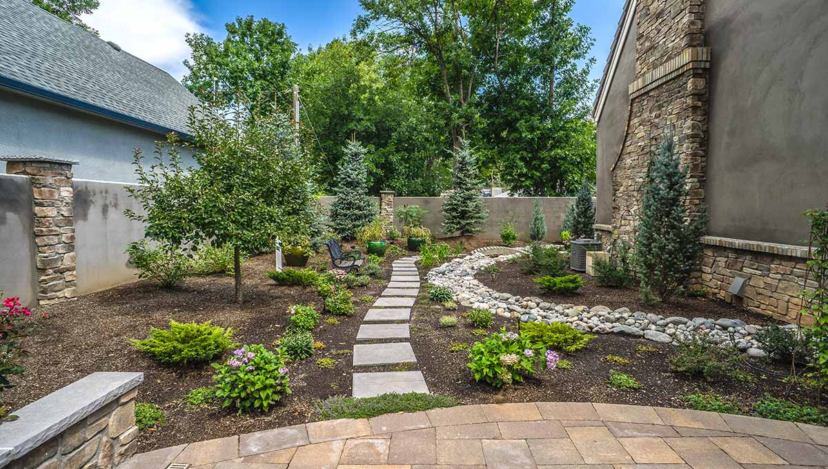 How to Design a Xeriscape Yard 